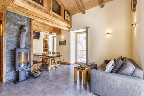 Open plan kitchen, dining and living area