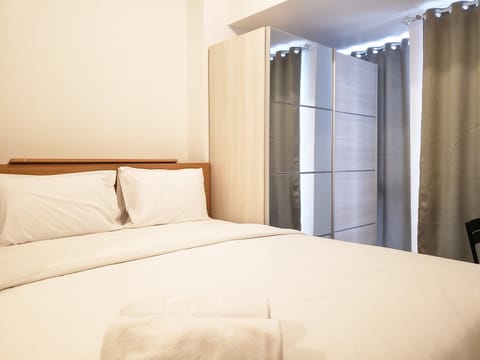 Studio, 1 Queen Bed | Individually decorated, individually furnished
