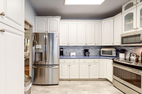 2717-Seabrook-Island-Rd-06212023_123205