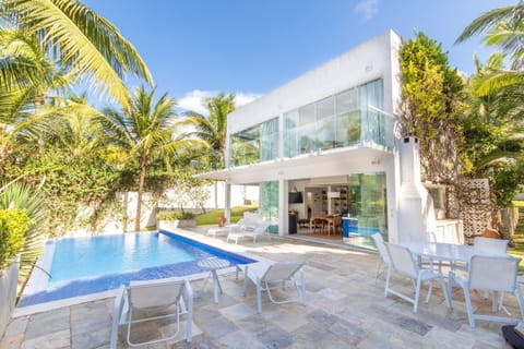 Deluxe House | Pool | Outdoor pool