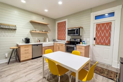 Dining space in kitchen with adjustable table