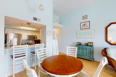 13104-Pelican-Watch-05172023_124837-2