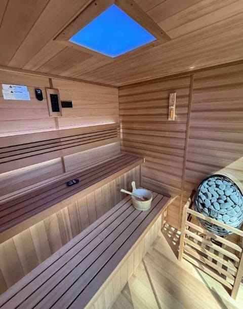 Recently added sauna :)