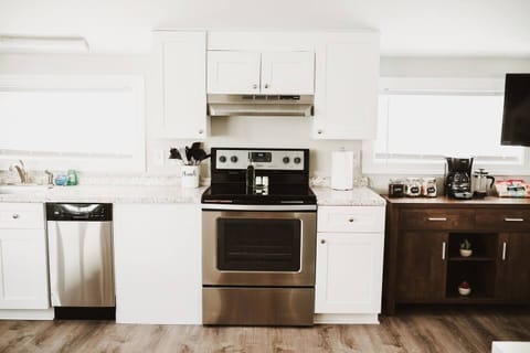 Stainless steel appliances and efficiency dishwasher