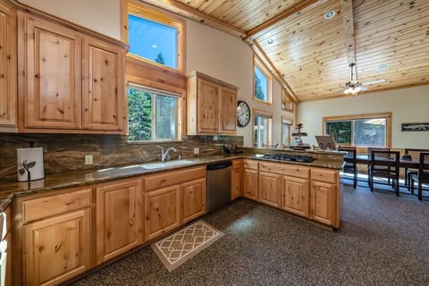 The kitchen is outfitted with all the cooking basics you will need to prepare your favorite meals.