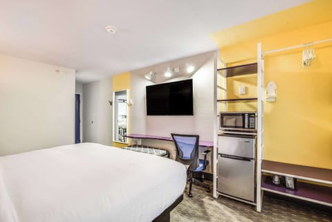 Blackout drapes, iron/ironing board, free WiFi, bed sheets