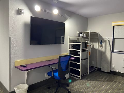 Room, 2 Queen Beds, Accessible (Accessible Tub) | Blackout drapes, iron/ironing board, free WiFi, bed sheets