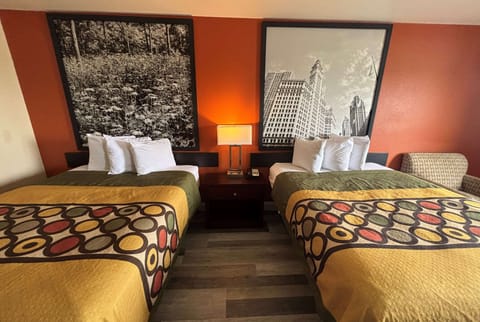 Desk, free cribs/infant beds, rollaway beds, free WiFi