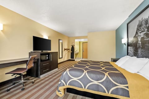 Room, 1 King Bed, Accessible, Non Smoking (Mobility Accessible) | Desk, iron/ironing board, free WiFi, bed sheets