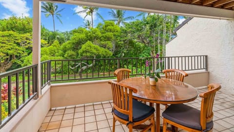Kahala at Poipu Kai #822 - Covered Dining Lanai - Parrish Kauai