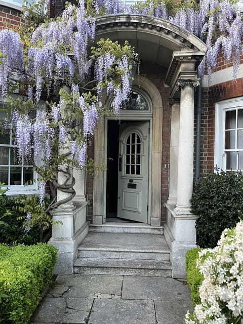 The Georgian House