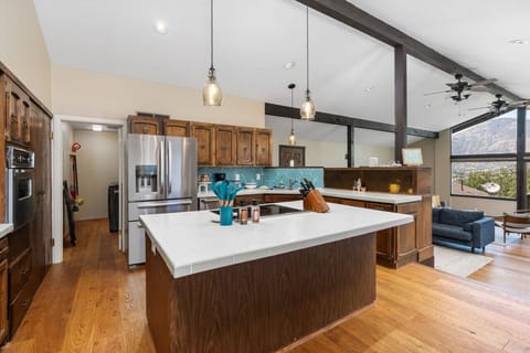 Make delicious meals and unforgettable memories in the spacious and inviting kitchen