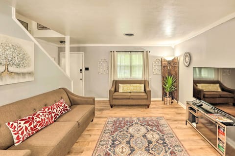 Fort Worth Vacation Rental | 3BR | 2BA | 1,300 Sq Ft | Step-Free Entry