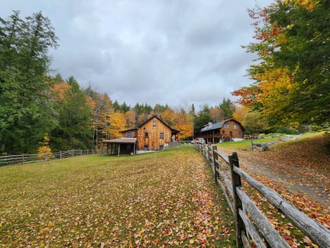 The left house is the guest house & the right house is the main house.