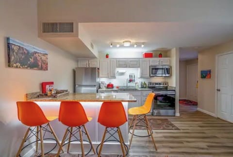 New appliances, stone counters, kitchen fully equipped for cooking