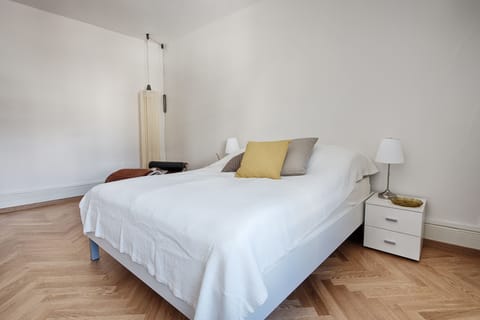 Basic Room | Individually decorated, individually furnished, desk, free WiFi