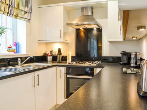 Kitchen area | Wolf’s Den, Filey