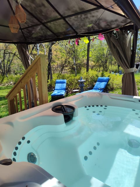 Private Hot Tub