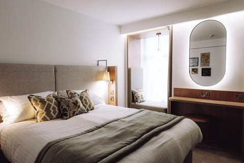 In-room safe, iron/ironing board, free WiFi, bed sheets