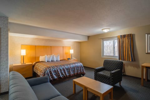 Rollaway beds, free WiFi, bed sheets