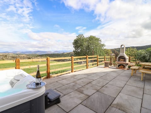 Cottage | Balcony