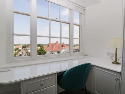 8 bedrooms, individually decorated, individually furnished, free WiFi