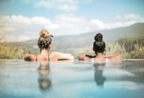 Seasonal outdoor pool, pool umbrellas, sun loungers