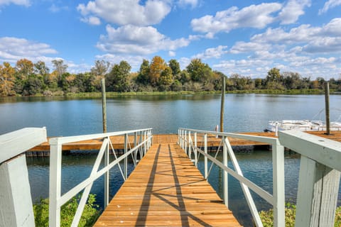 Signature Townhome, 3 Bedrooms, Balcony, River View | Water view