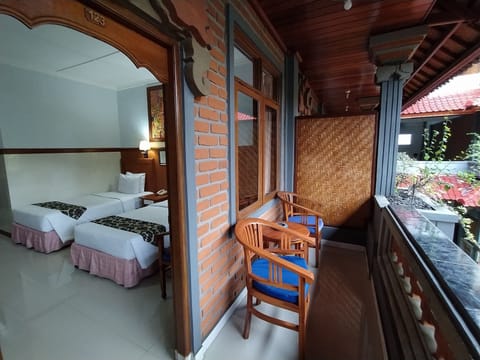 Deluxe Room | Desk, soundproofing, rollaway beds, free WiFi