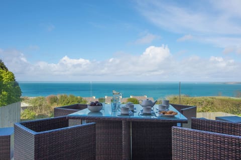 Cottage | Outdoor dining