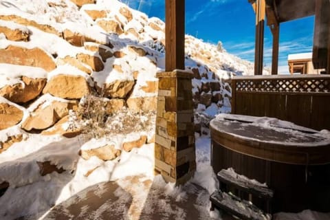 Condo | Private spa tub