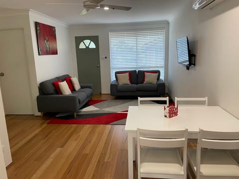 Becks Hideaway Laurieton