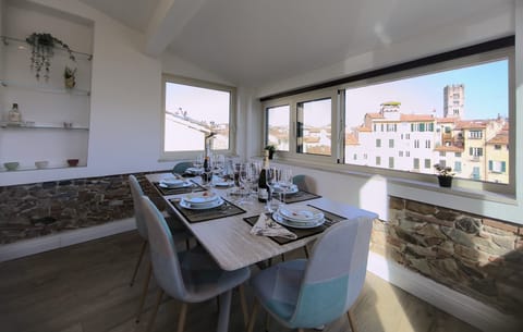 Lunch and dinner room
