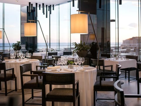 3 restaurants, breakfast, lunch, dinner served; Mediterranean cuisine
