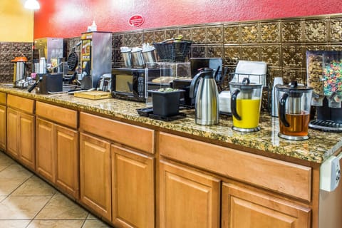 Free continental breakfast