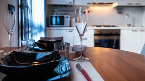 Classic Studio (0 Bedroom) | Private kitchen | Fridge, microwave, oven, electric kettle