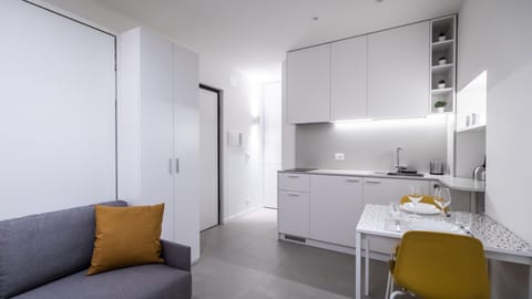 Apartment (0 Bedroom) | Interior