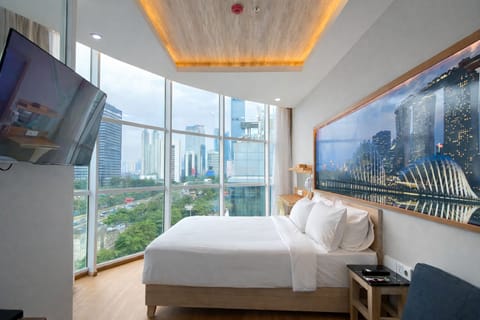 EXPLORER SUITE | In-room safe, desk, iron/ironing board, free WiFi