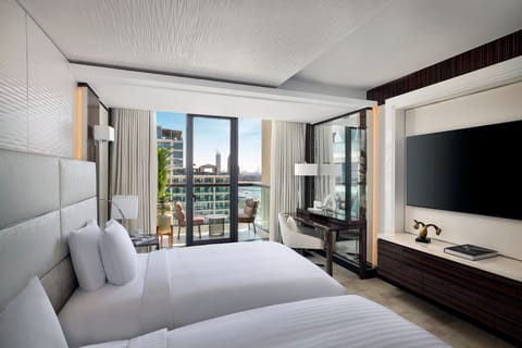 Palm Penthouse,1 King Bedroom and 1 Double Bedroom, Private Terrace Lounge, Club Lounge Access | Premium bedding, minibar, in-room safe, desk