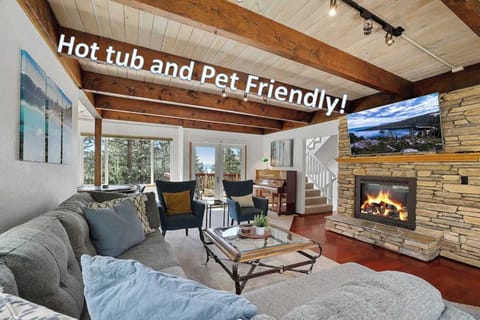 House, Multiple Beds, Fireplace, Mountain View (Hall Court Manor) | Living area | 50-inch flat-screen TV with digital channels, fireplace