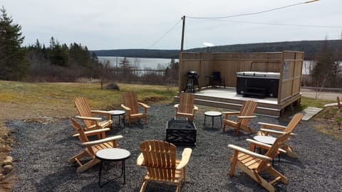 Firepit and Hottub and BBQ