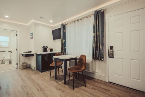 Comfort Accessible Two Queen Room - No Pets, Non-Smoking, Downstairs | Pillowtop beds, desk, laptop workspace, blackout drapes