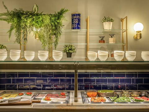 Daily buffet breakfast (EUR 25 per person)