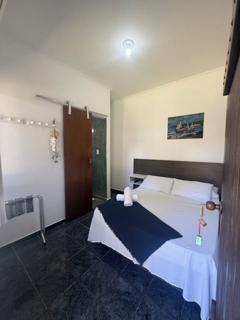 Economy Suite | Minibar, individually decorated, free WiFi, bed sheets