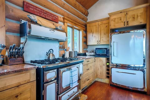 Antique Appliances and Well Supplied Kitchen