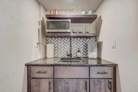 All the comforts of "home" but a setup like a hotel-room, we happily provide a little station for those yummy restaurant leftovers or warming up a bit to eat in the morning!