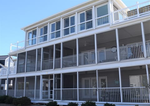 Welcome to 16D Houston Street in Dewey Beach!