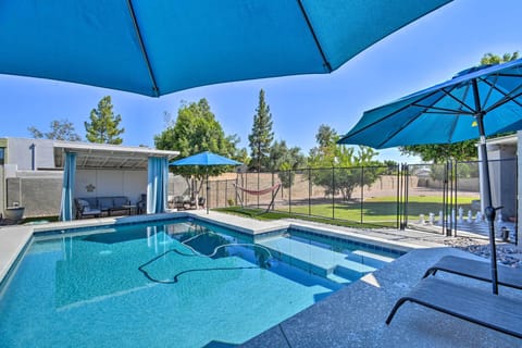 Mesa Vacation Rental | 3BR | 2BA | 1,615 Sq Ft | Step-Free Access
