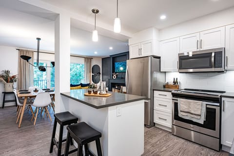 Revelation Retreat Townhouse-Private Hot Tub and Lower-Level Rec Room | Private kitchen | Coffee/tea maker, full-size fridge, microwave, oven