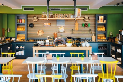 Daily buffet breakfast (EUR 16 per person)